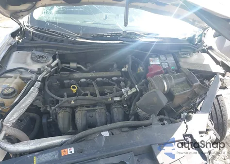 2010 Ford Fusion Se из США, поврежденный, VIN 3FAHP0HA8AR165989